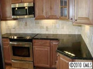 17204 Knoxwood Dr, Huntersville, NC 28078