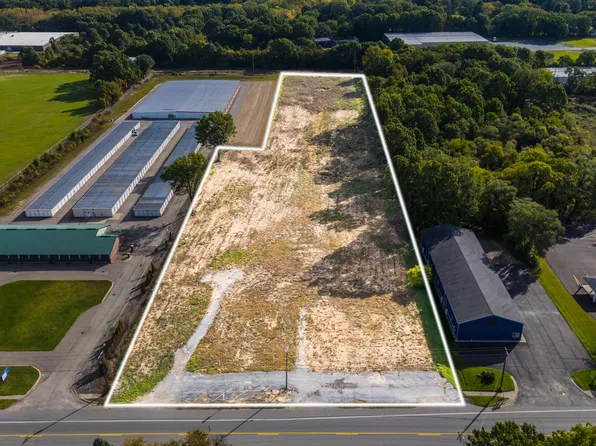 3965 Red Arrow Hwy, Saint Joseph, MI 49085