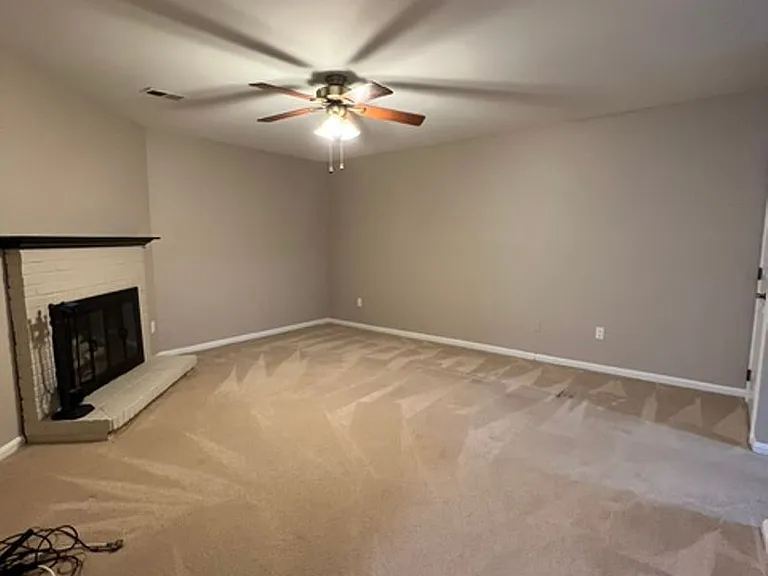 11737 Dry River Ct — Photo 23