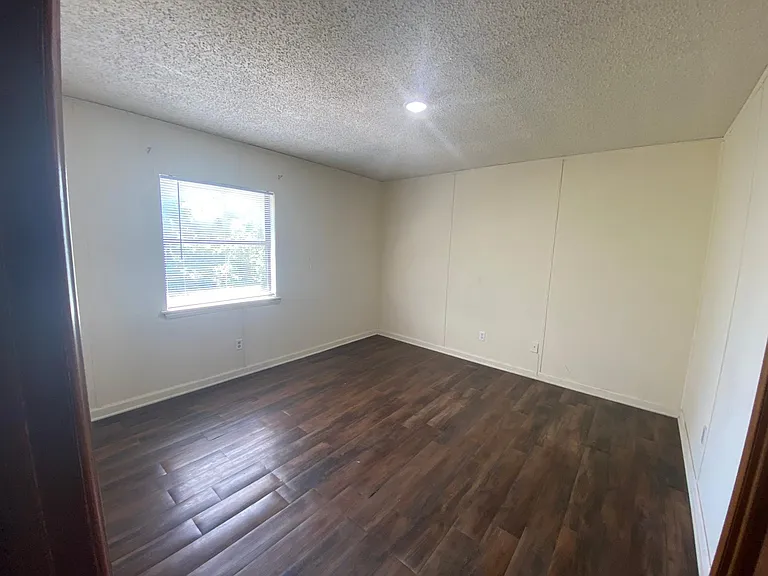 4112 N Drexel Blvd #A — Photo 3
