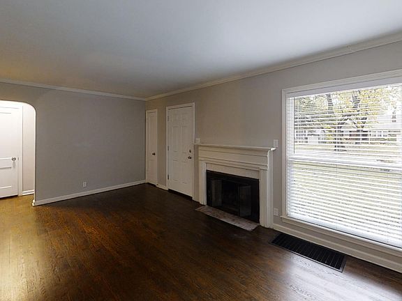 3rd image of 1160 E 78th St