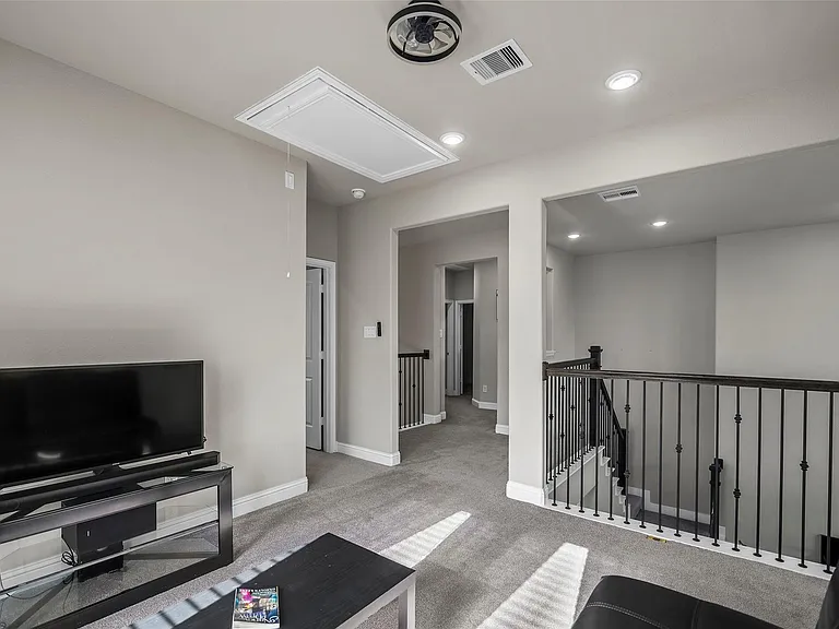 18606 Rock Quarry Trl — Photo 28