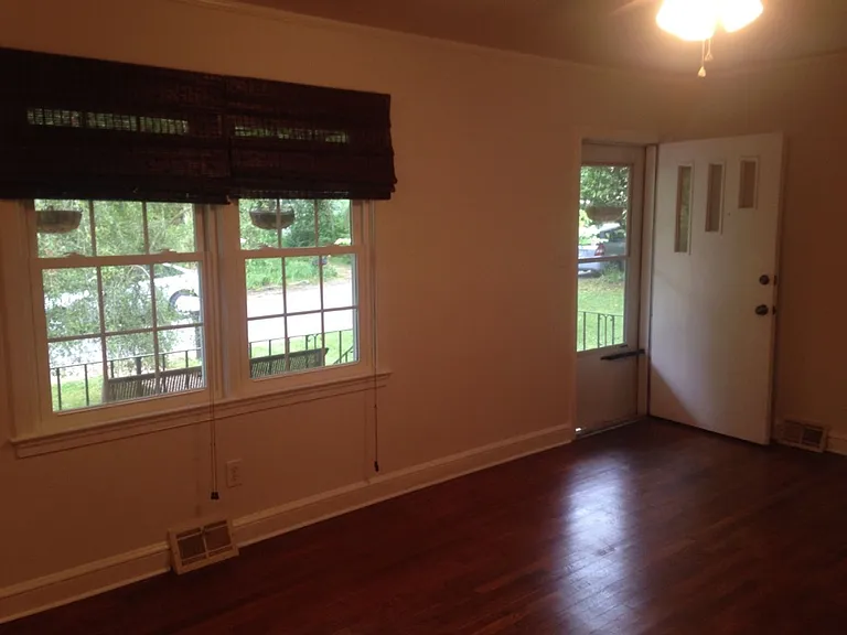 35 Jefferson Cir — Photo 5
