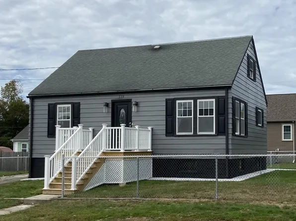 119 Bradley Ave, Somerset, MA 02725