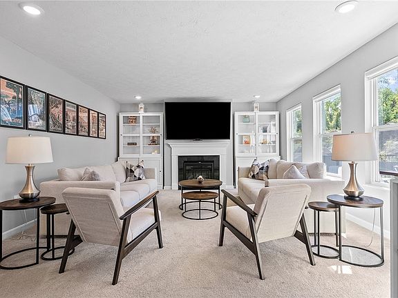 4th image of 264 Lily Ridge Dr