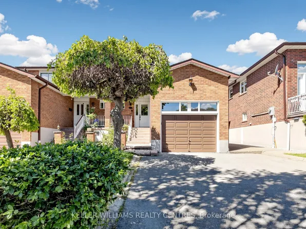 30 Clubhouse Ct, Toronto, ON M3L 2K5