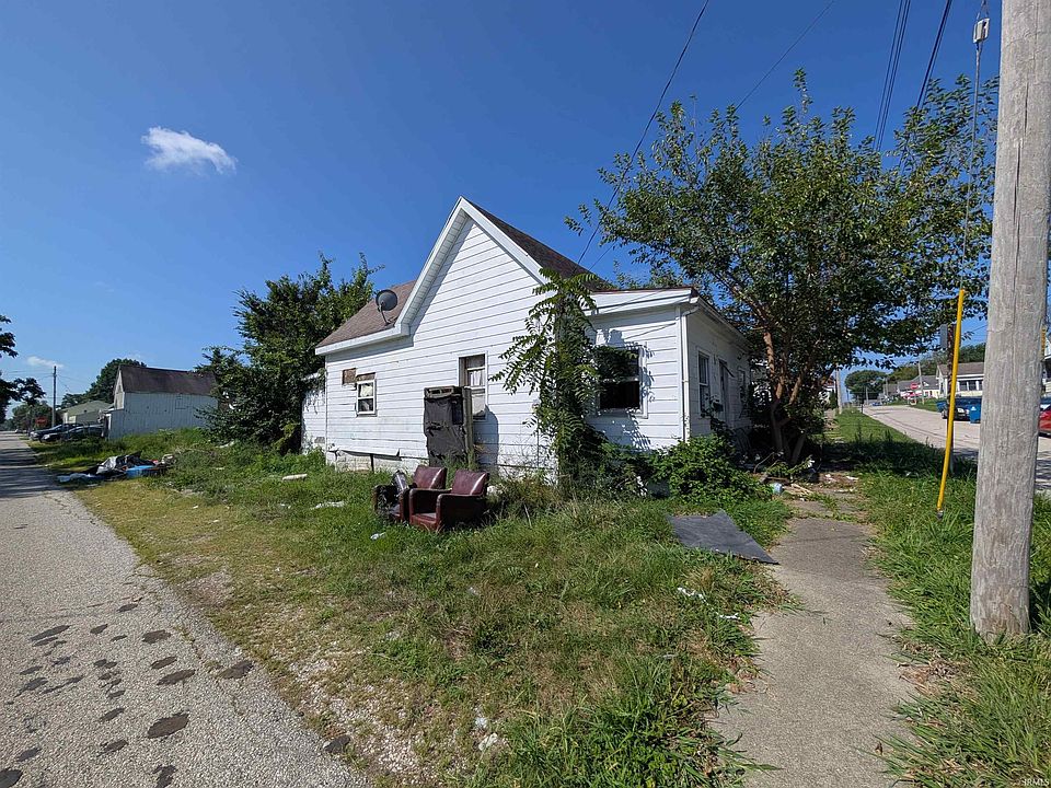 1st image of 602 Dubois St