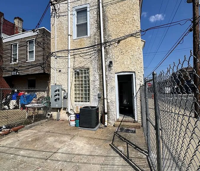 1500 W Loudon St #1 — Photo 22