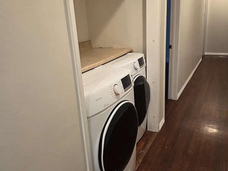2620 W Arbor Vitae St — Photo 11