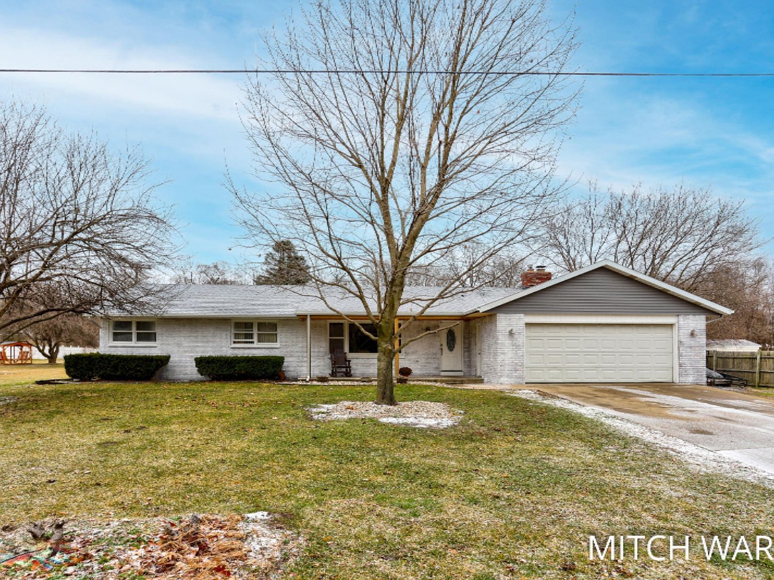 120 Pine Crest St, Plainwell, MI 49080 Zillow