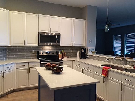 2nd image of 529 Weeping Willow Ln