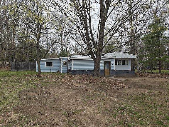 2nd image of 24 Silver Creek Dr