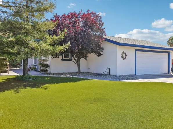 1899 Bluebell Dr, Livermore, CA 94551