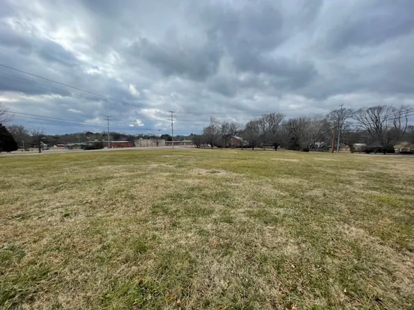 0 W 3rd St #&-9, Parsons, TN 38363