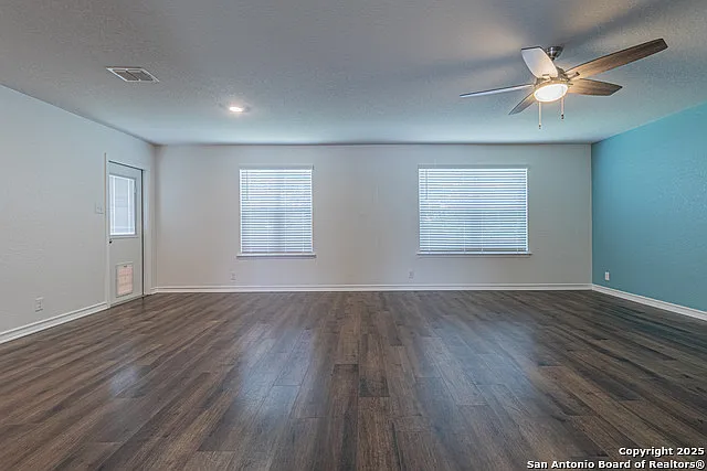 14846 Goldfinch Way — Photo 7