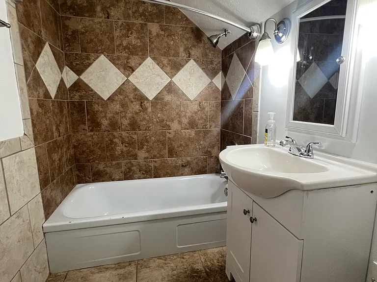 5212 Seaman Dr — Photo 18