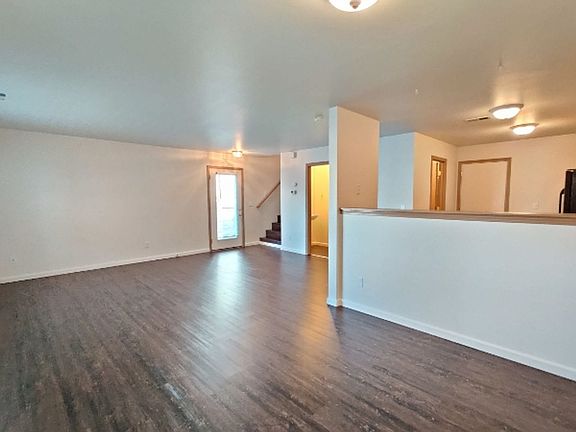 5th image of 4819 42nd Ln SE