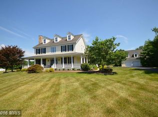 38330 Millstone Dr, Purcellville, VA 20132