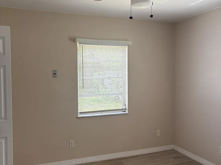 213 NE Prima Vista Blvd — Photo 7
