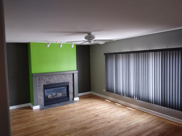 15538 Cicero Ave #2N