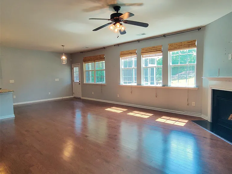 1044 Shiloh Bend Trl — Photo 7