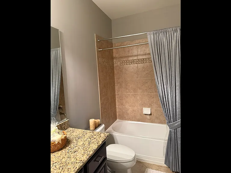 2683 Sunbury Dr — Photo 4