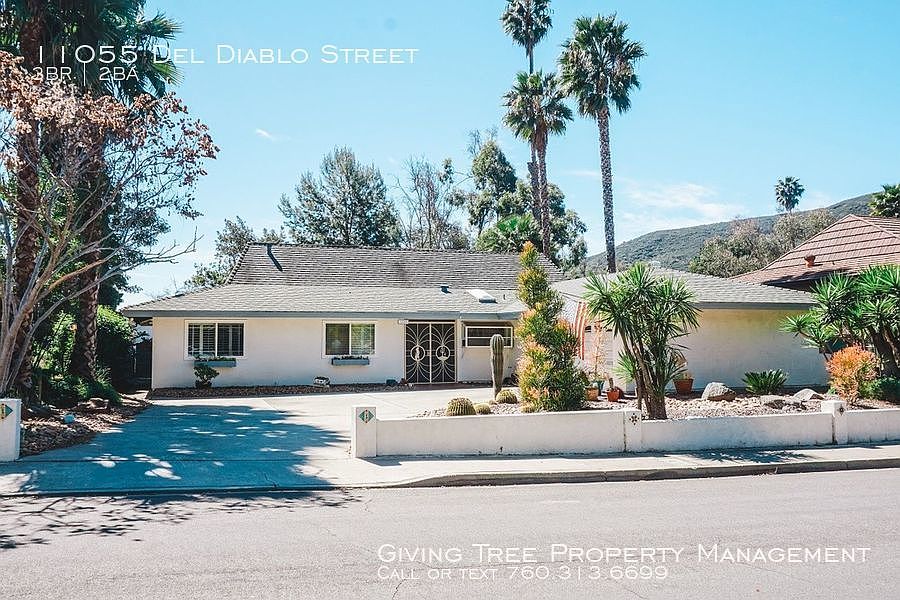 1st image of 11055 Del Diablo St