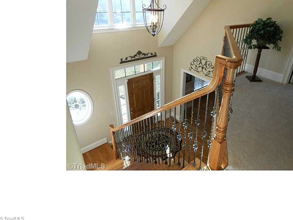 2nd image of 137 Topside Ct