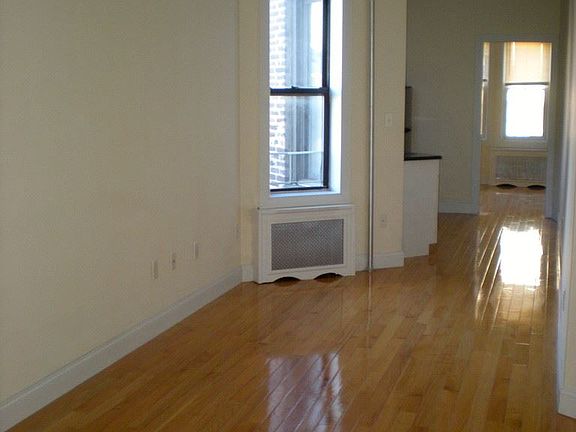 2nd image of 42 Hicks St APT 5N