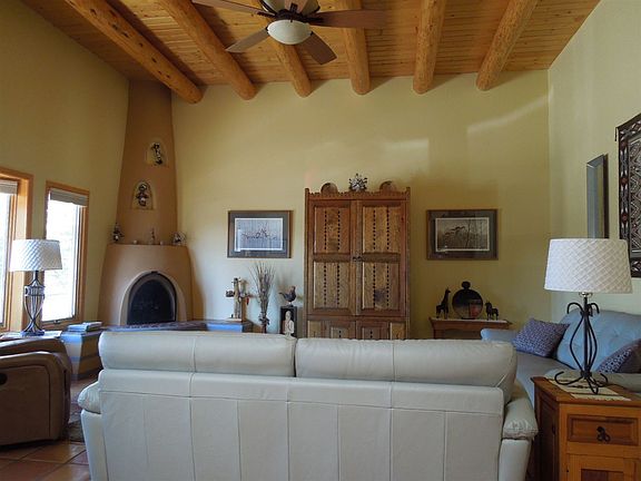 5th image of 2703 Via Caballero Del Sur