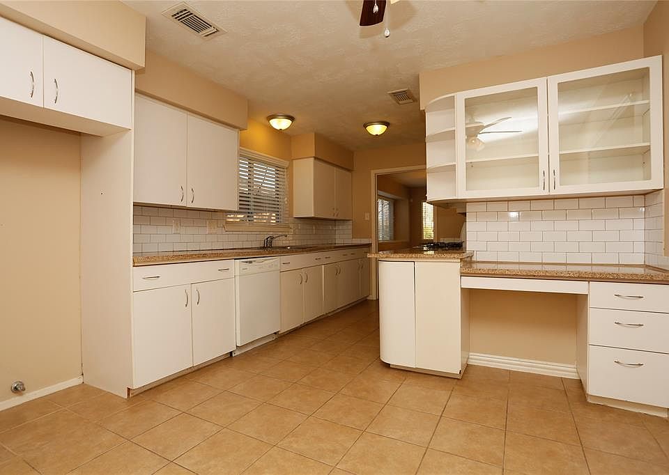 1st image of 7219 Blanco Pines Dr
