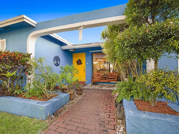 10760 NW 29th Mnr, Sunrise, FL 33322