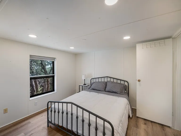 1255 Songbird Dr — Photo 5