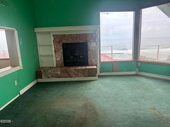3rd image of 2545 SW Anchor Ave
