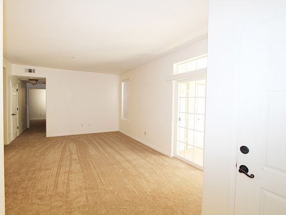 3rd image of 610 Sunrise Dr Unit 10G