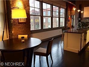 4th image of 1260 Lakeside Ave #604