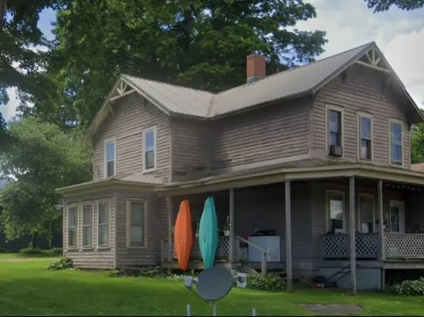 205 Marion St, Corry, PA 16407
