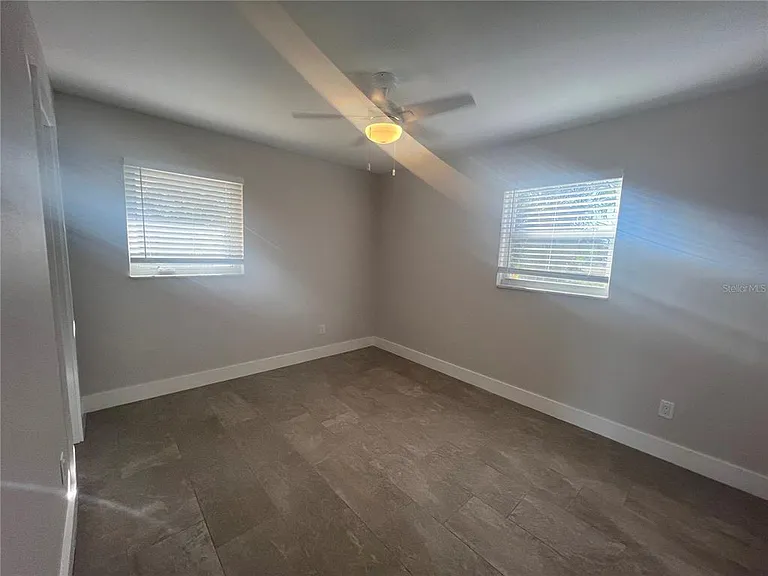 322 Lasayette Dr NE — Photo 19
