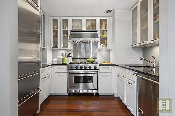 Sold by Halstead Real Estate | media 2