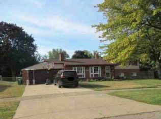 31939 Pardo St, Garden City, MI 48135