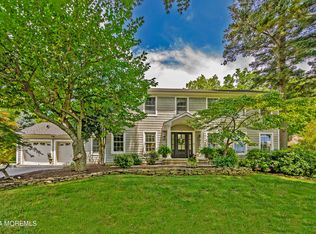 9 Doherty Dr, Middletown, NJ 07748