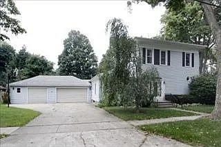 700 Walnut St photo 1