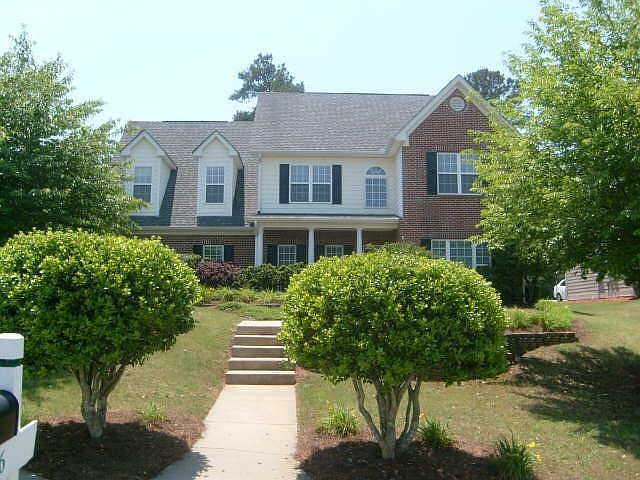 1st image of 26 Eastlake Lndg