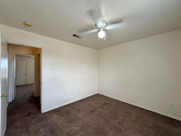 5910 Greengate — Photo 19