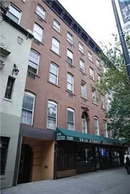 Rented by Buchbinder & Warren | media 15