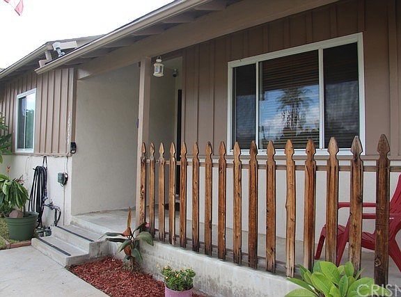 3rd image of 10739 Floralita Ave