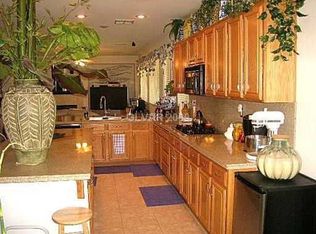9997 Shady Glade Ct, Las Vegas, NV 89148
