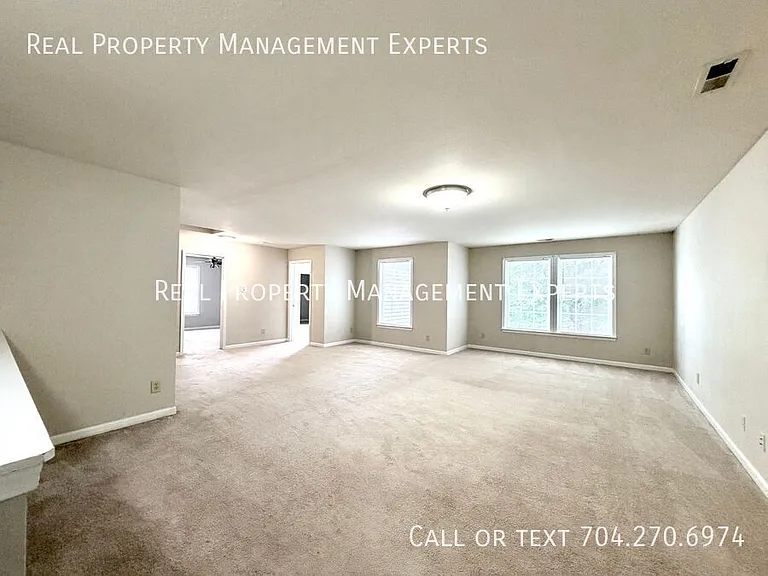 8609 Old Potters Rd — Photo 10