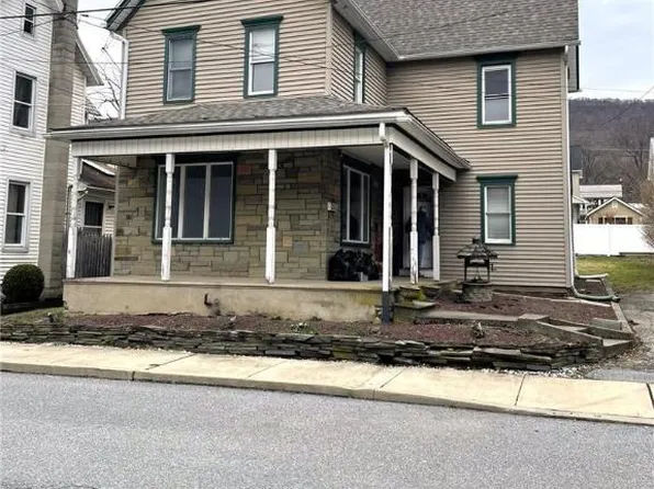 617 Pen Argyl St, Pen Argyl, PA 18072