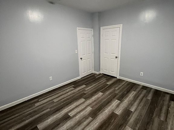 3rd image of 36 Madison St Floor 2
